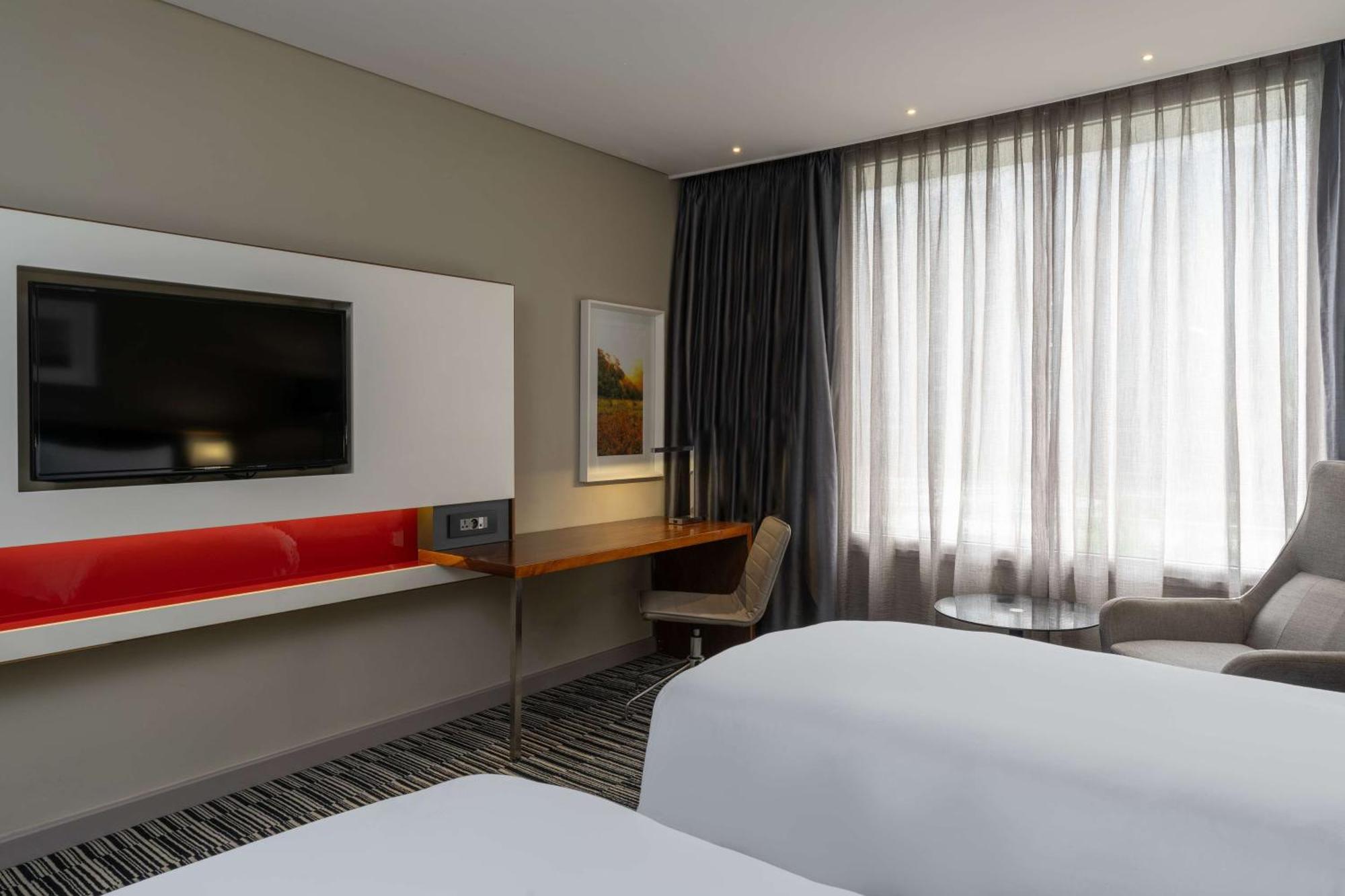 Radisson Blu Okoume Palace Hotel, Λίμπερβιλ Εξωτερικό φωτογραφία