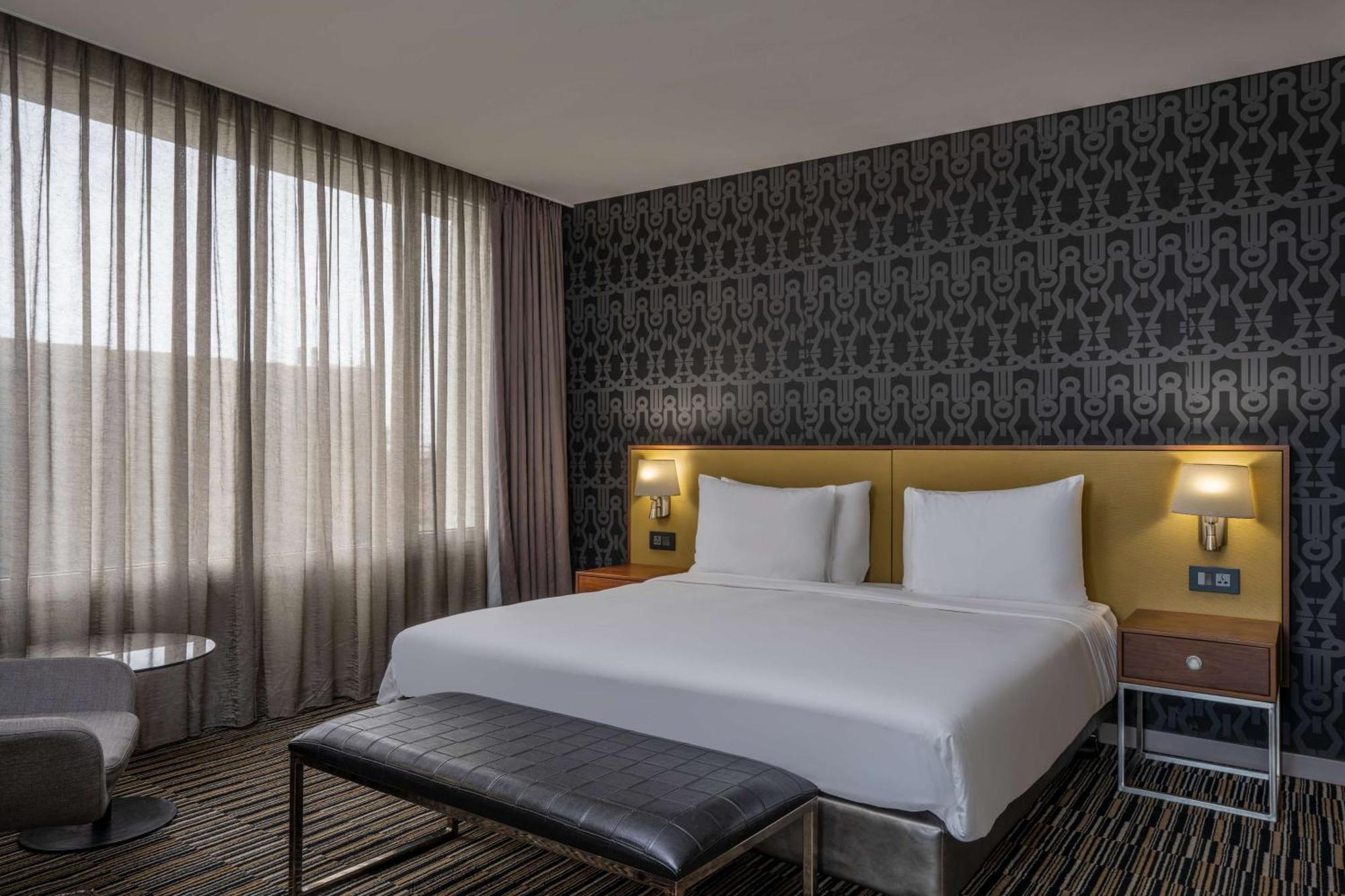 Radisson Blu Okoume Palace Hotel, Λίμπερβιλ Εξωτερικό φωτογραφία